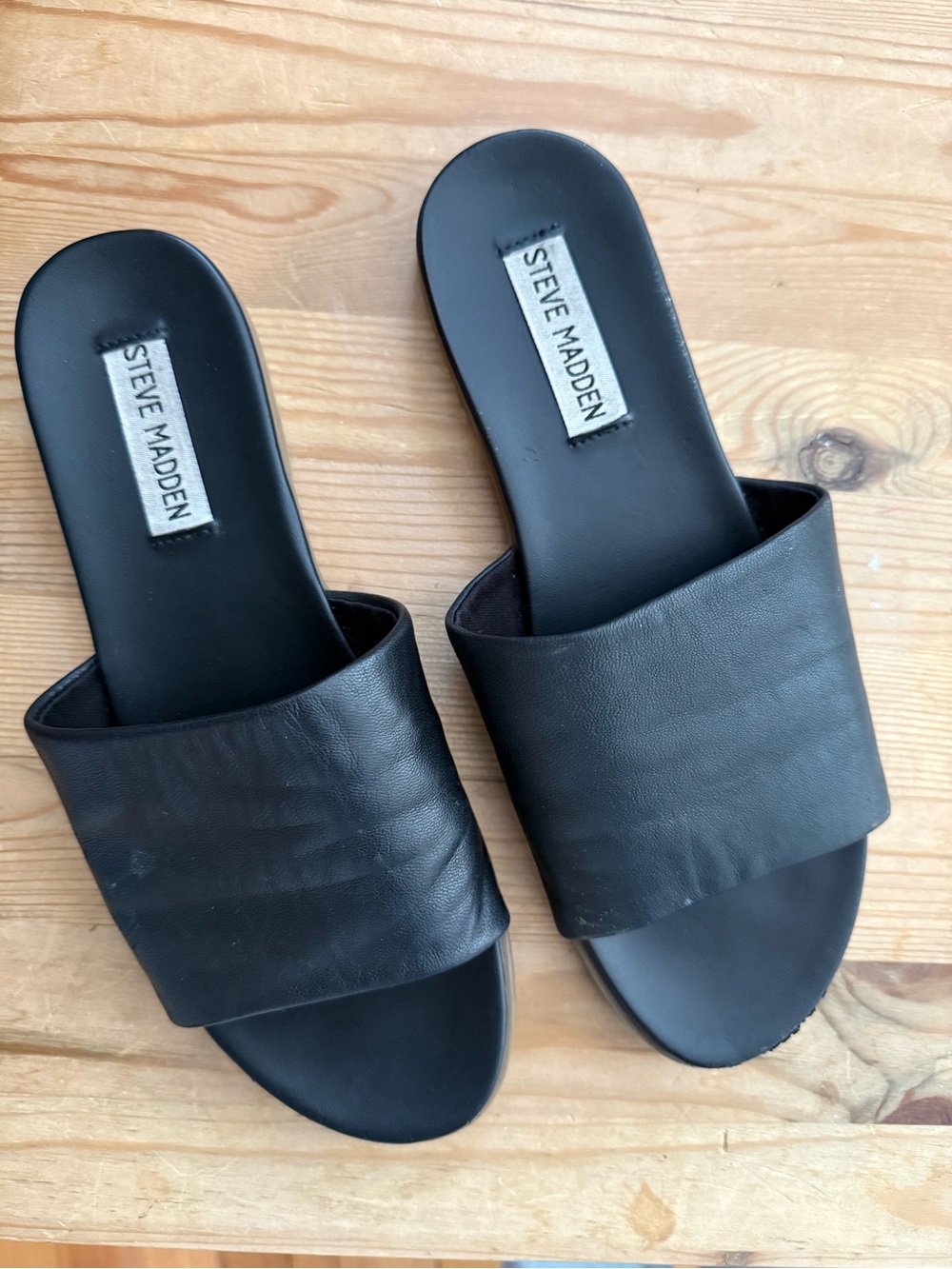 Steve Madden Women's Black Slide Sandals Karolyn Flats women’s 6.5